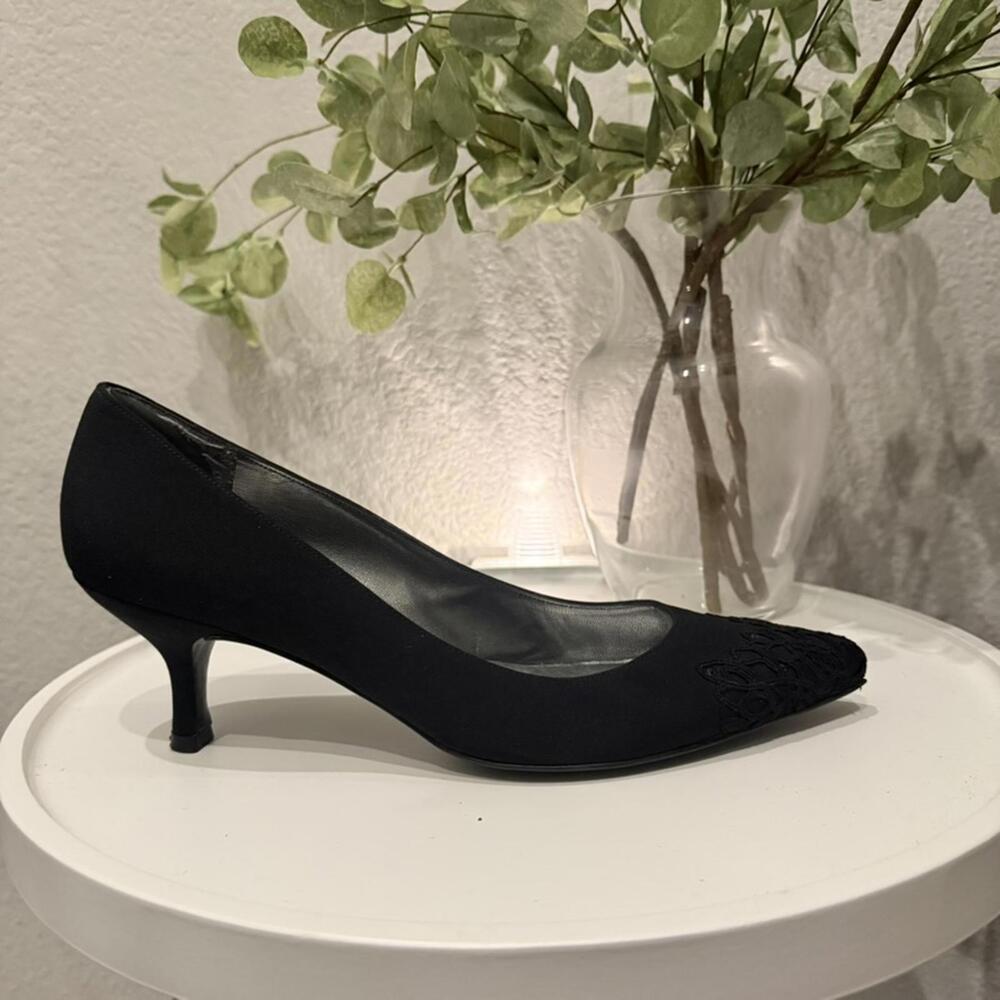 Stuart Weitzman Vintage 90s Heels Lace Toe Evening Shoe 9 Excellent